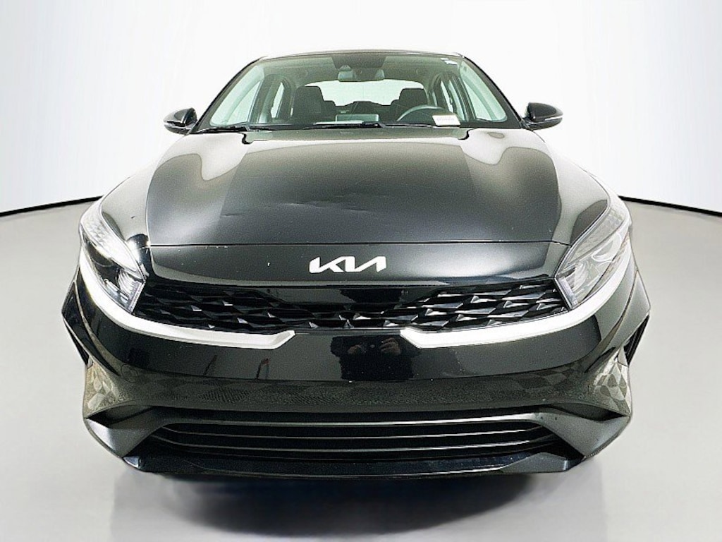 Used 2024 Kia Forte LXS Sedan