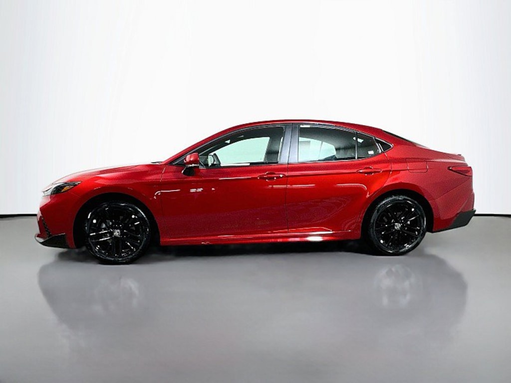 New 2026 Toyota Camry SE Sedan