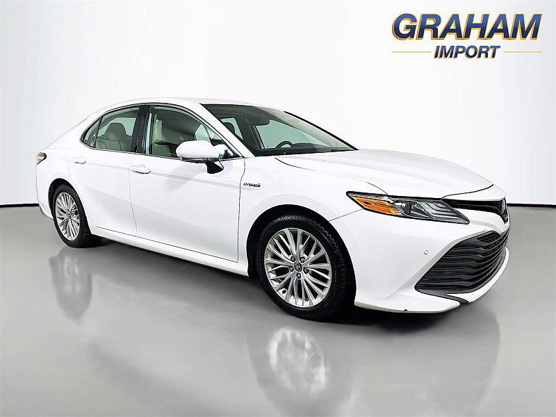 2020 Toyota Camry XLE