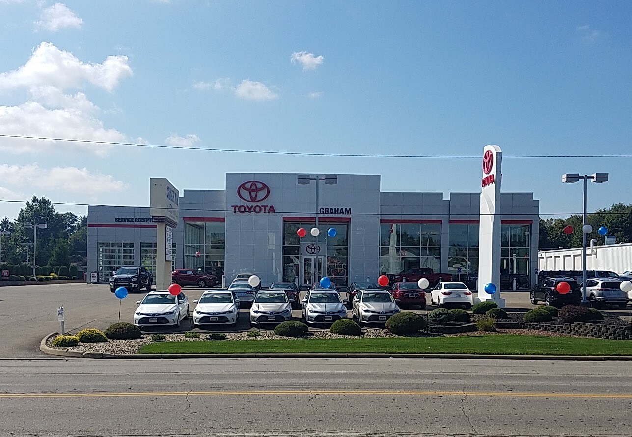 Graham Toyota New & Used Car Dealership in Mansfield, OH