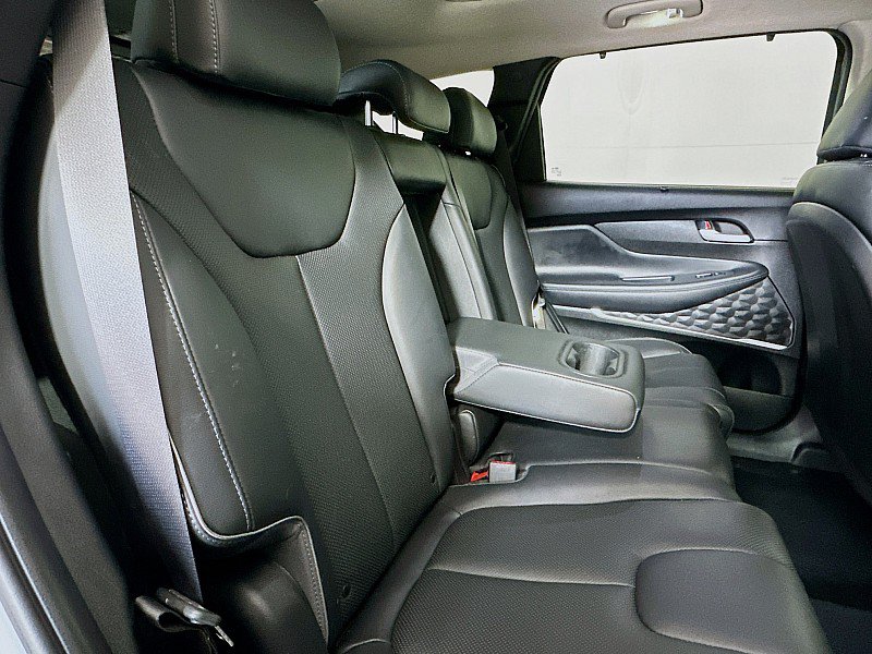 2022 Hyundai Santa Fe Limited - Photo 30