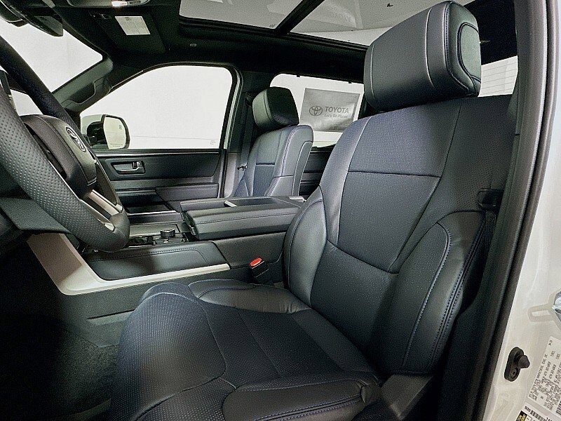 2026 Toyota Tundra Platinum - Photo 10