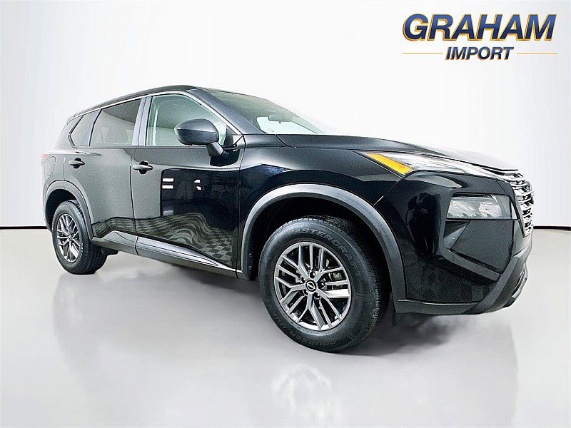 2024 Nissan Rogue S's photo