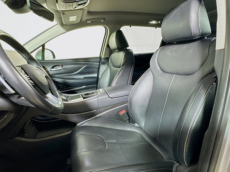 2022 Hyundai Santa Fe Limited - Photo 11