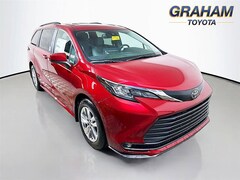 2026 Toyota Sienna XLE Van Passenger Van