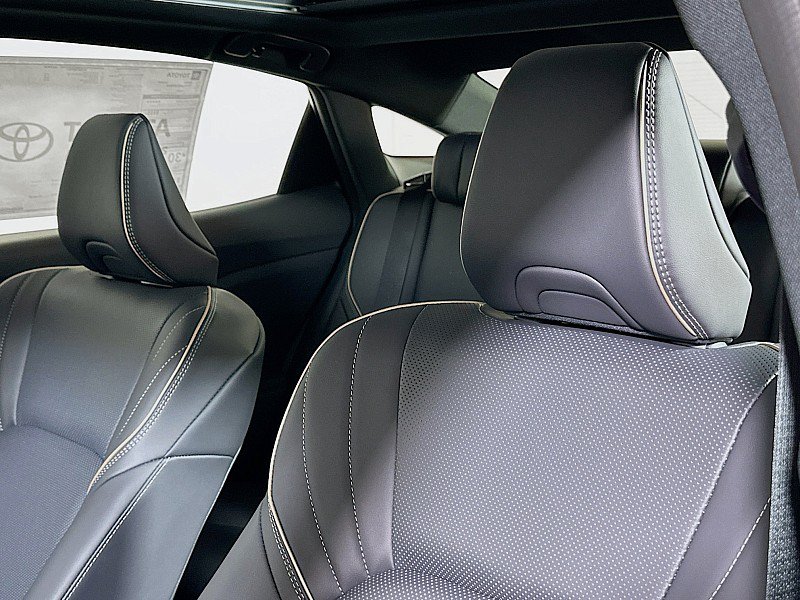 2026 Toyota Crown Platinum - Photo 11