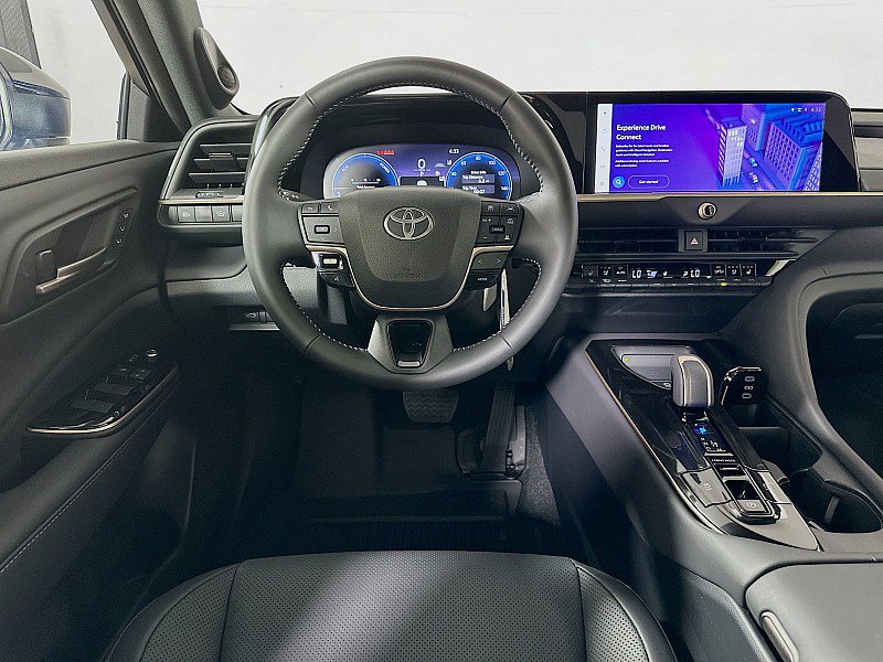 2026 Toyota Crown Platinum - Photo 14