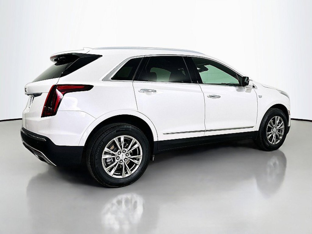 Used 2022 CADILLAC XT5 Premium Luxury SUV