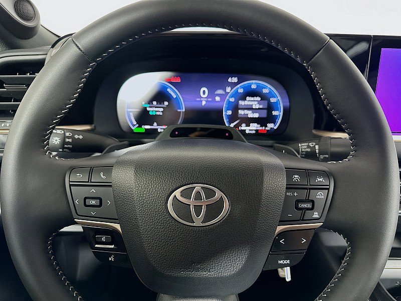 2026 Toyota Crown Platinum - Photo 15
