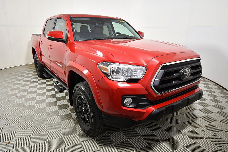 Used 2022 Toyota Tacoma SR5 with VIN 3TMCZ5AN1NM511828 for sale in Mansfield, OH