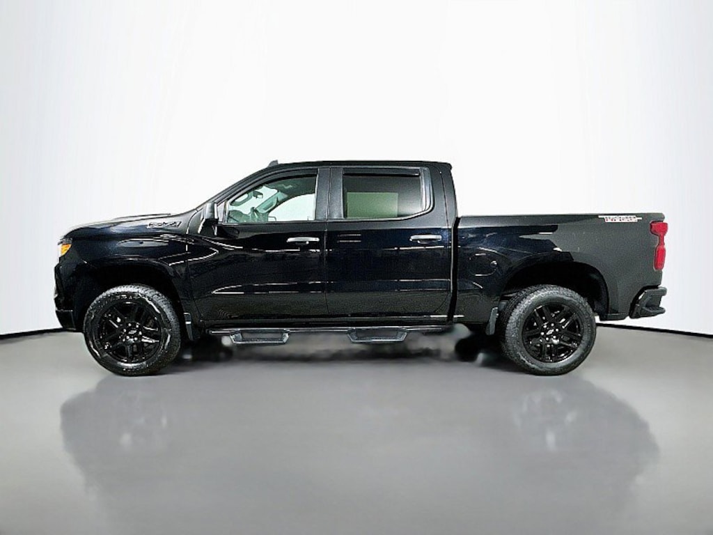 Used 2023 Chevrolet Silverado 1500 Custom Trail Boss Truck Crew Cab