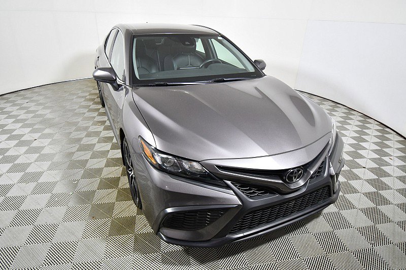 Used 2021 Toyota Camry SE with VIN 4T1G11BK1MU026309 for sale in Mansfield, OH