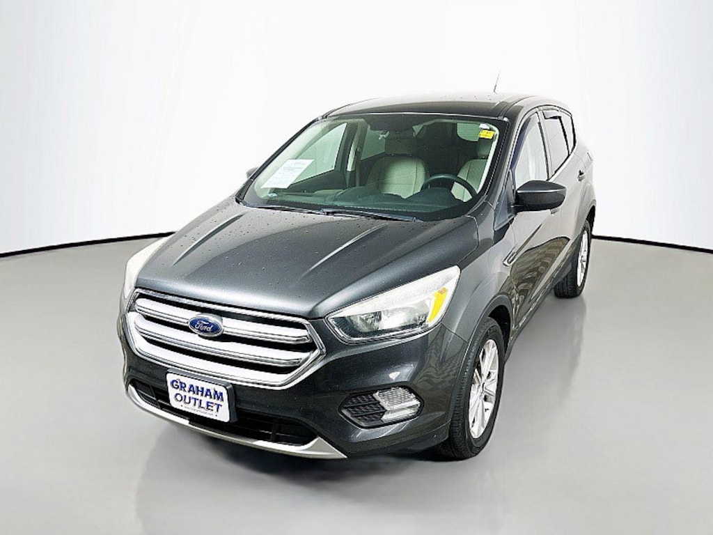 Used 2017 Ford Escape SE SUV