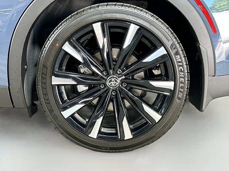 2026 Toyota Crown Platinum - Photo 23