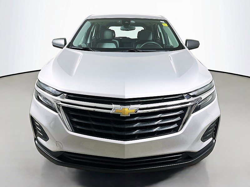 2022 Chevrolet Equinox LS photo 2