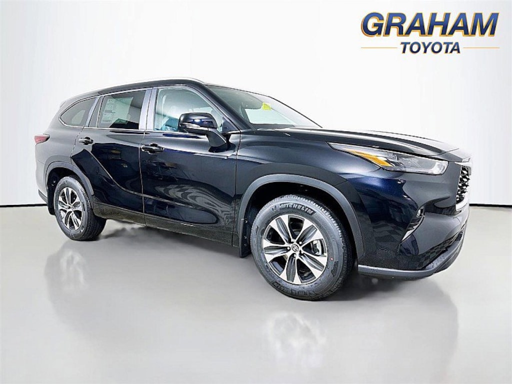 New 2026 Toyota Highlander XLE SUV