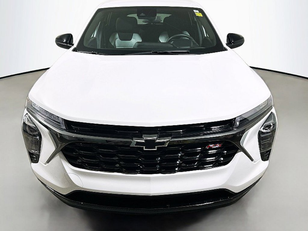 Used 2025 Chevrolet Trax 1RS SUV