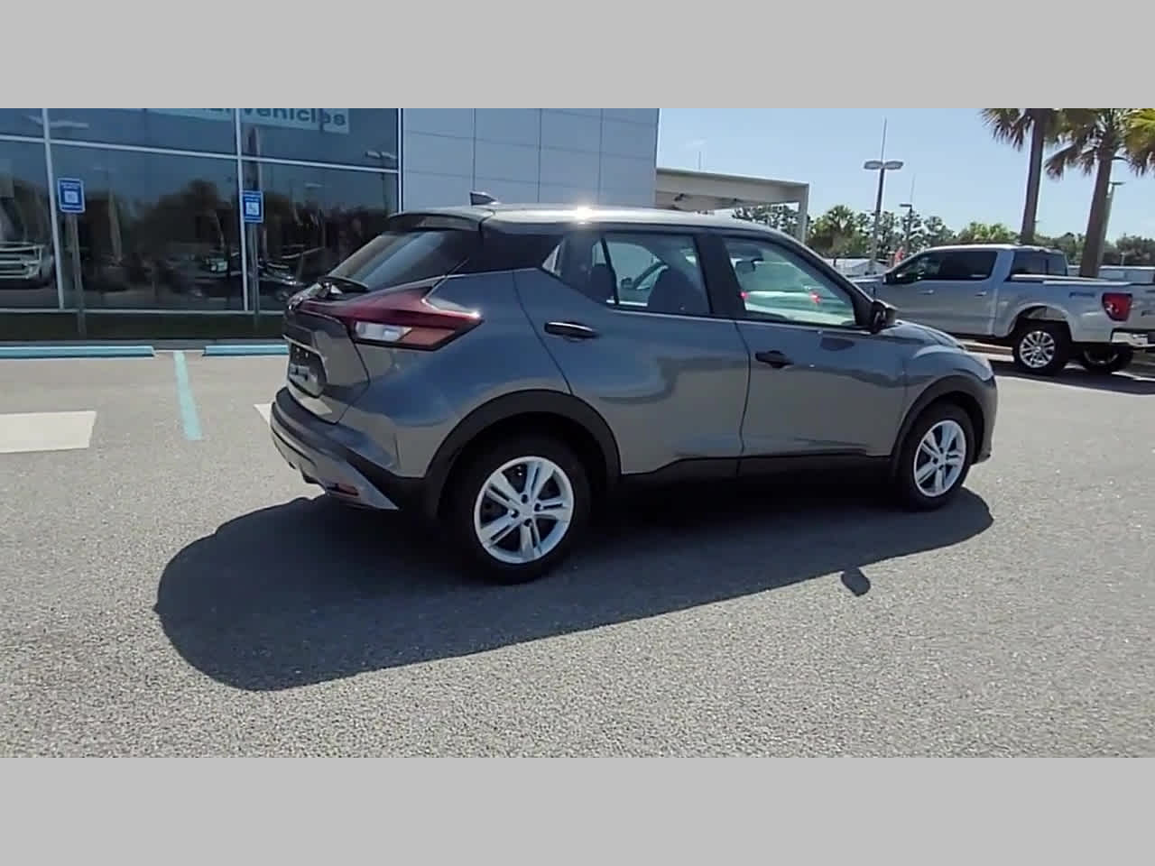 2025 Nissan KICKS PLAY Base - Photo 30