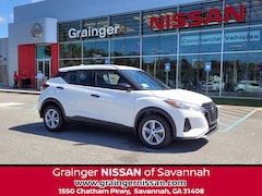 2025 Nissan Kicks Play S SUV