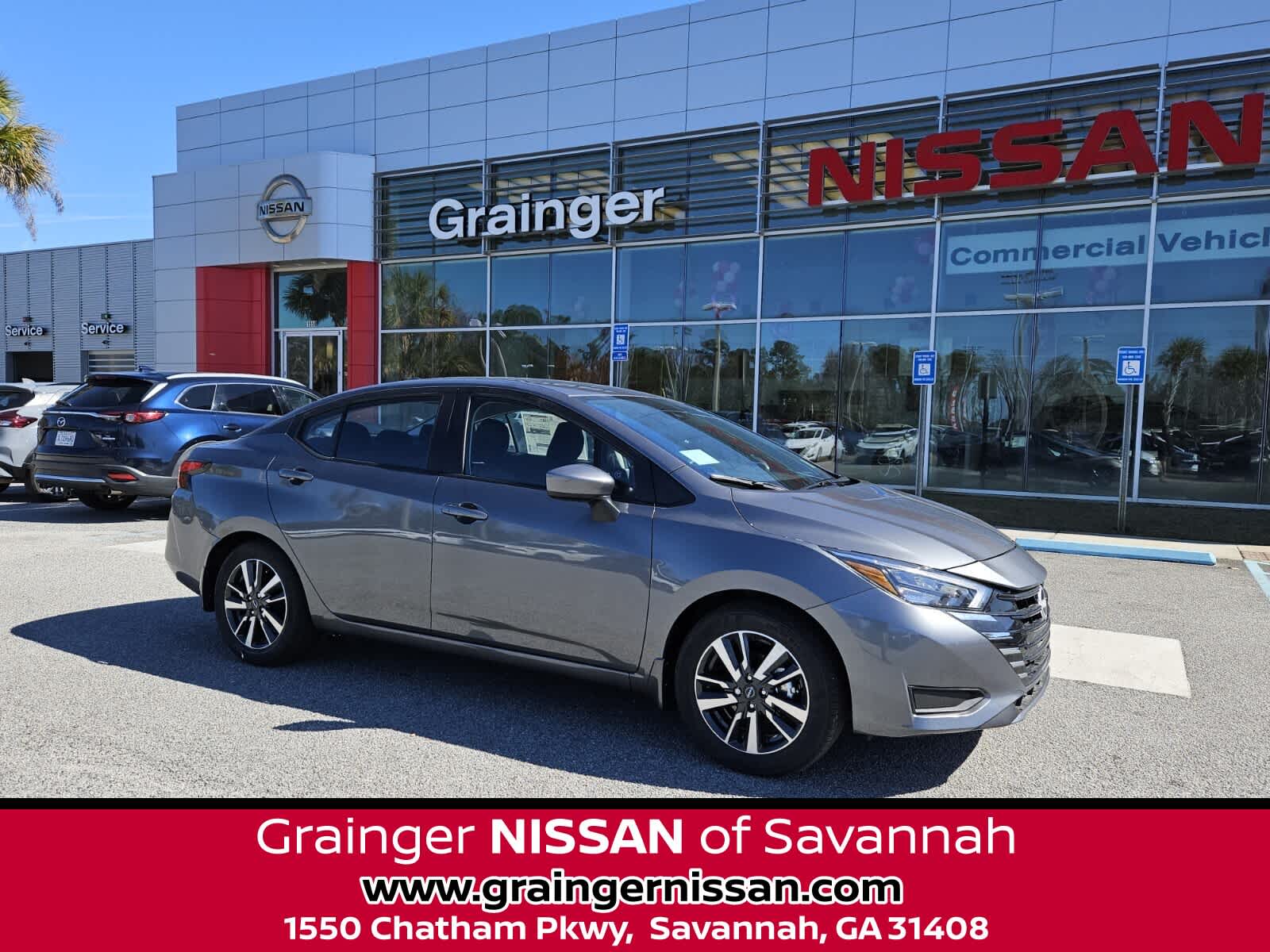 2025 Nissan Versa 1.6 SV CVT's photo
