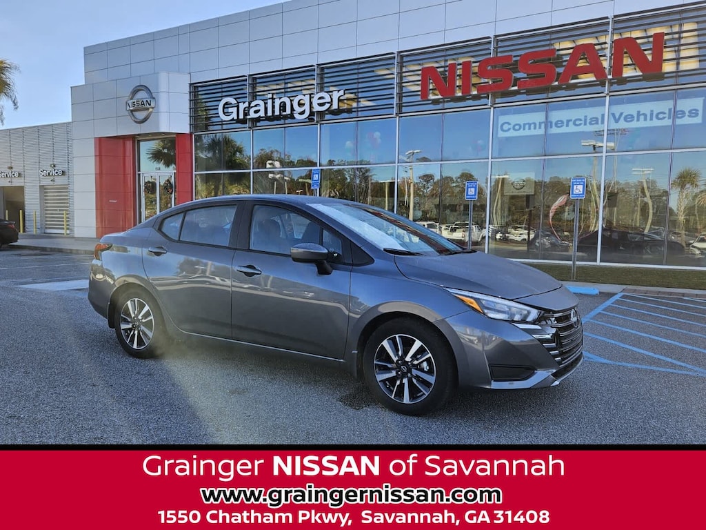 New 2025 Nissan Versa 1.6 SV Sedan