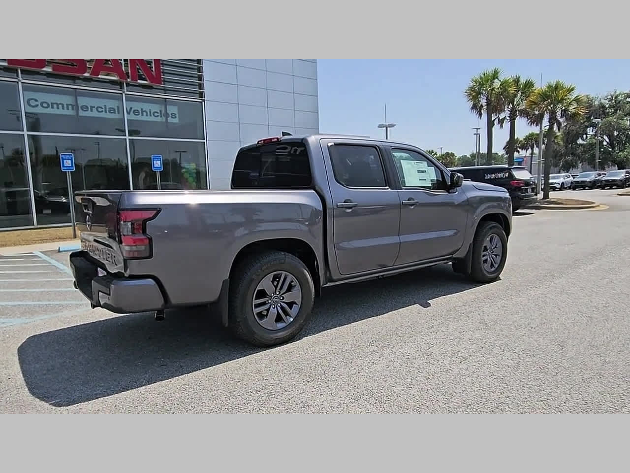 2026 Nissan Frontier SV - Photo 32