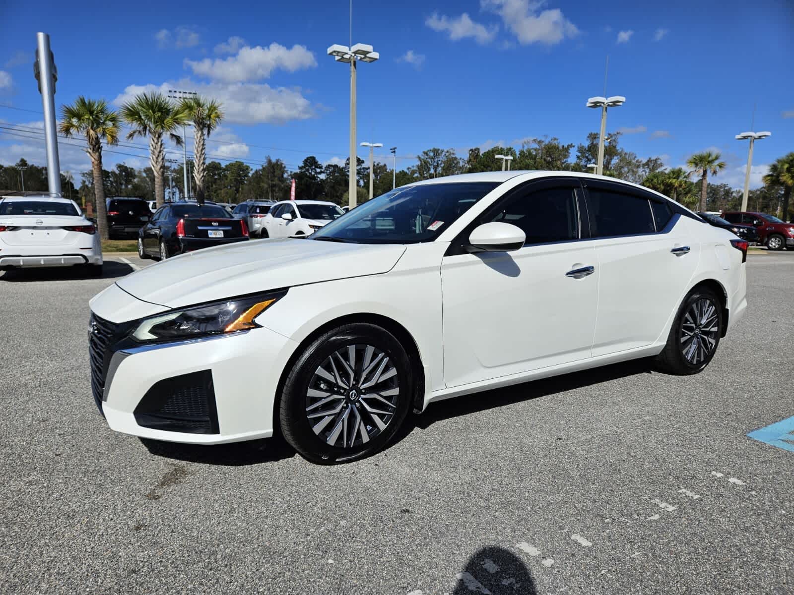 Used 2023 Nissan Altima SV with VIN 1N4BL4DV0PN406733 for sale in Savannah, GA