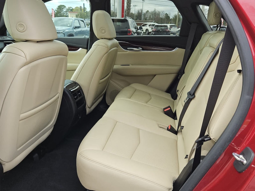 Used 2019 CADILLAC XT5 Premium Luxury SUV