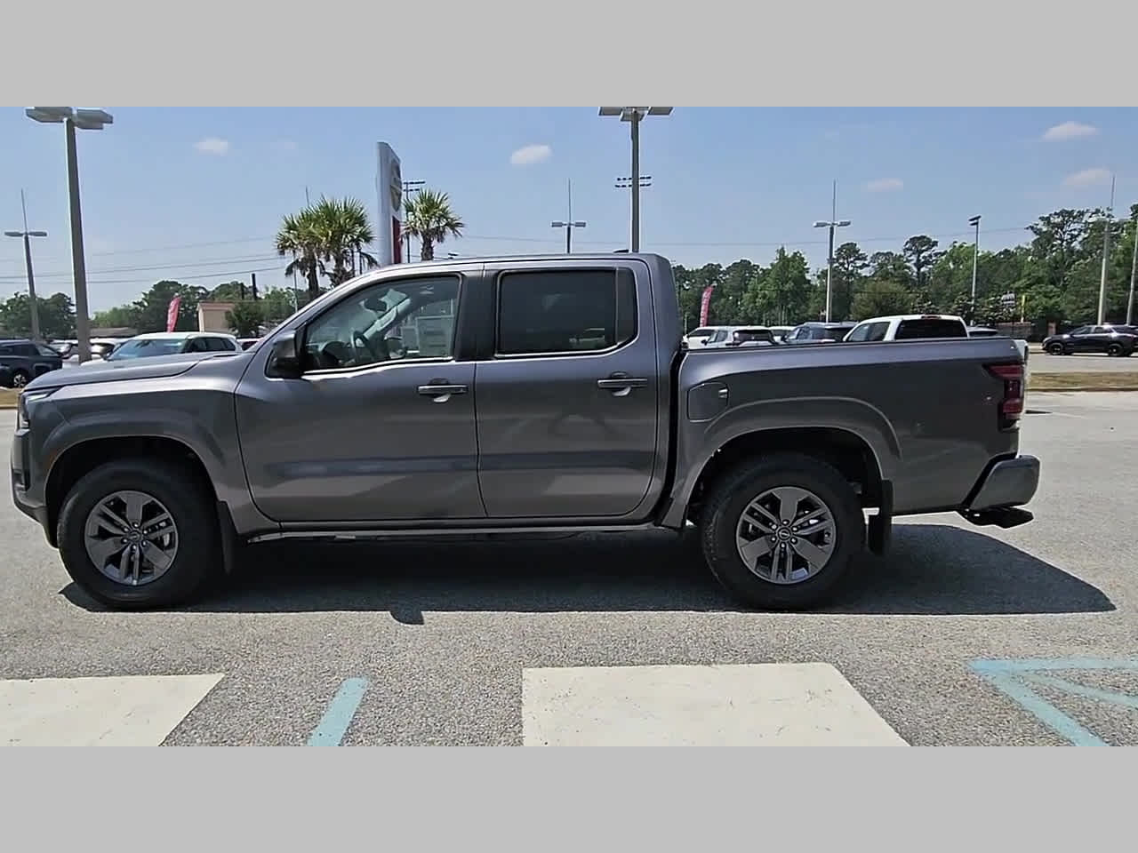 2026 Nissan Frontier SV - Photo 25