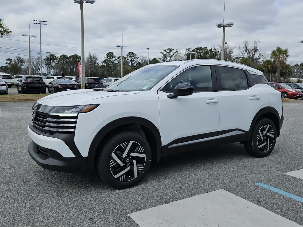 New 2026 Nissan Kicks SV SUV