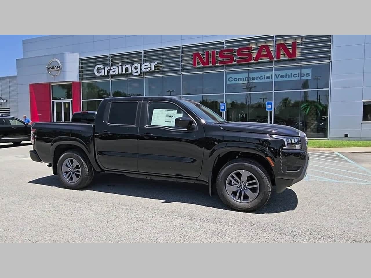 2026 Nissan Frontier SV - Photo 37