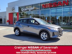 2025 Nissan Kicks Play S SUV