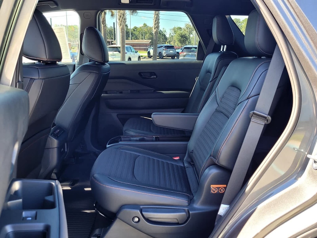 New 2025 Nissan Pathfinder Rock Creek SUV