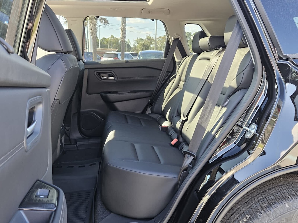 New 2026 Nissan Rogue SV SUV