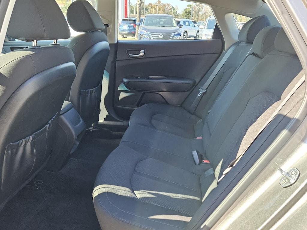 Used 2018 Kia Optima LX Sedan