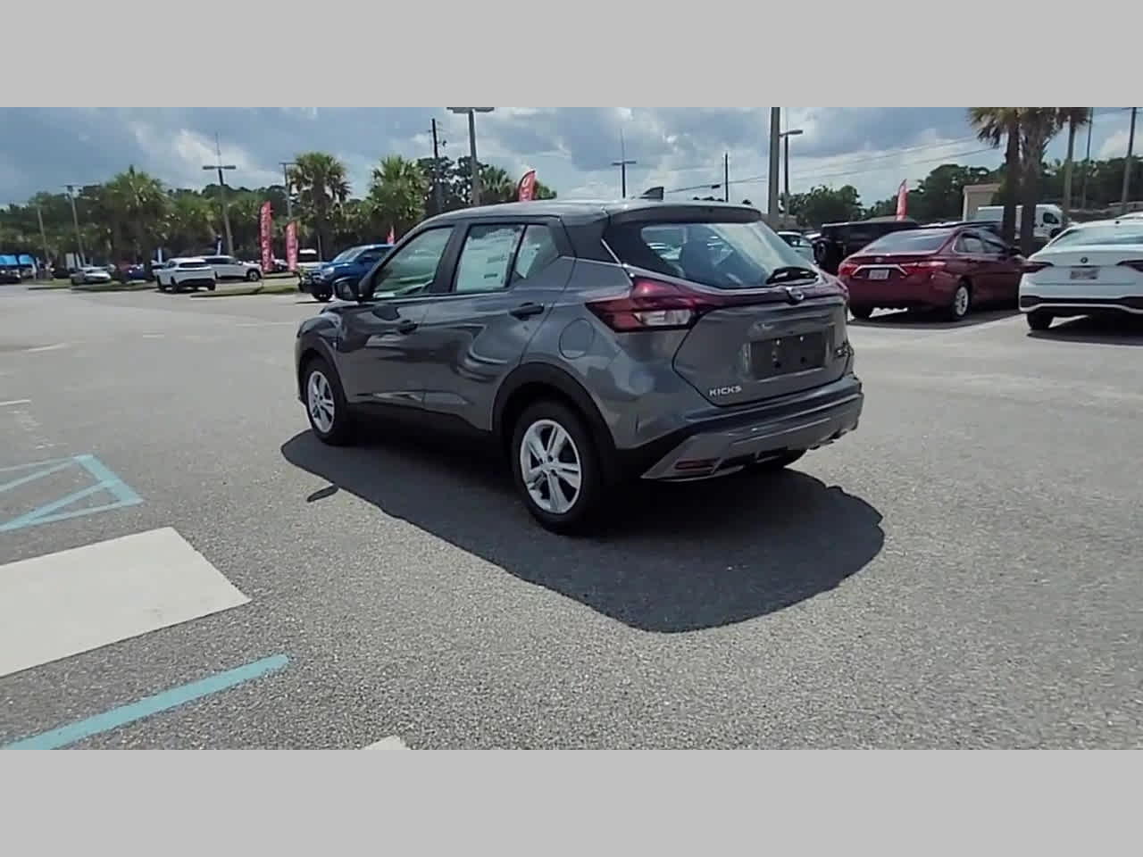 2025 Nissan KICKS PLAY Base - Photo 29