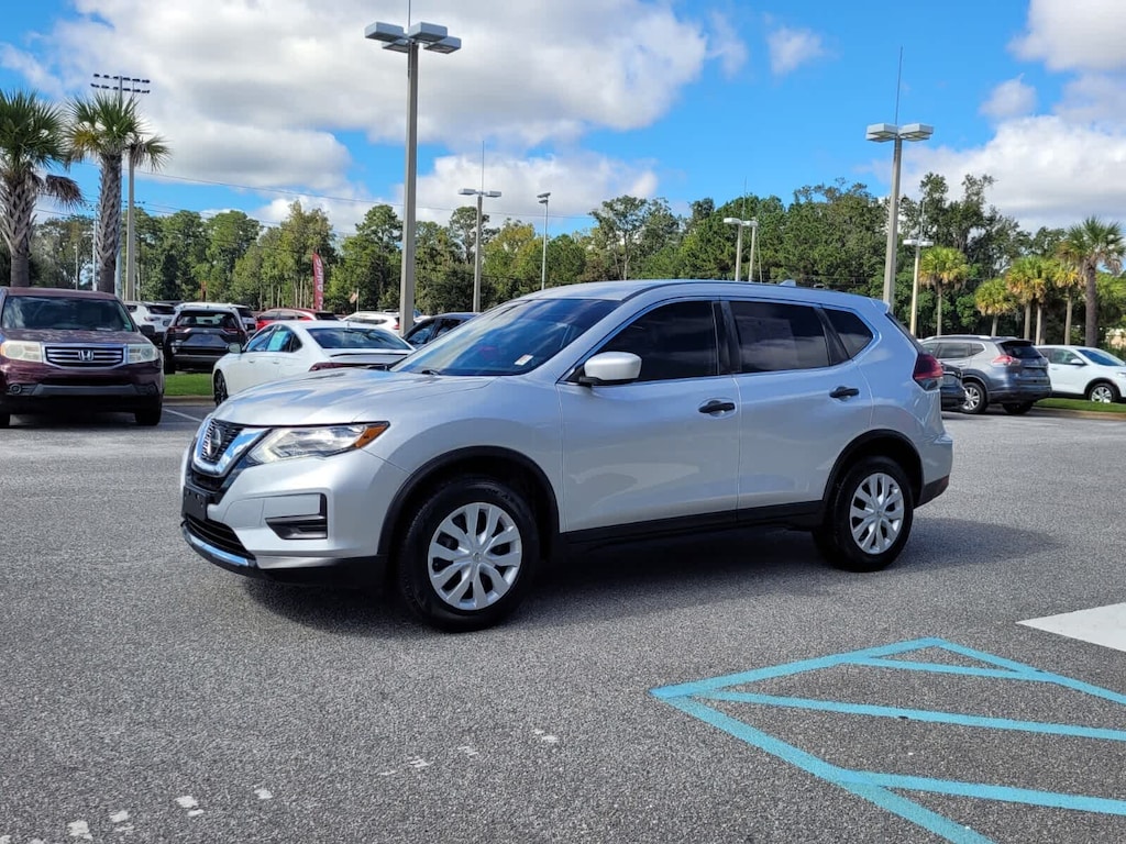 Used 2019 Nissan Rogue S SUV