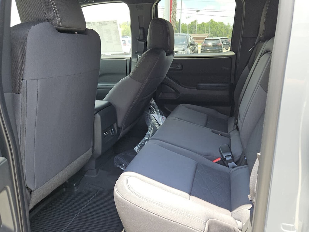 New 2026 Nissan Frontier SV Truck Crew Cab