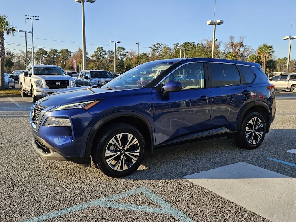 Used 2023 Nissan Rogue SV SUV