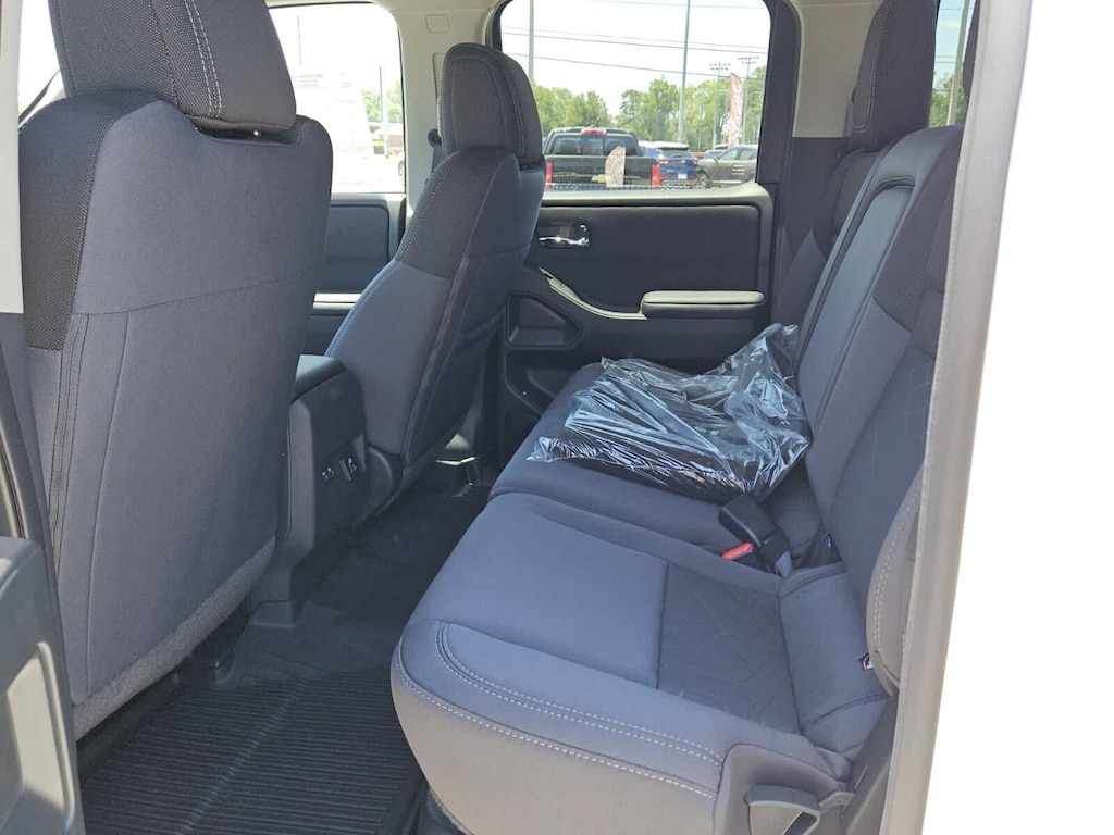 New 2026 Nissan Frontier SV Truck Crew Cab