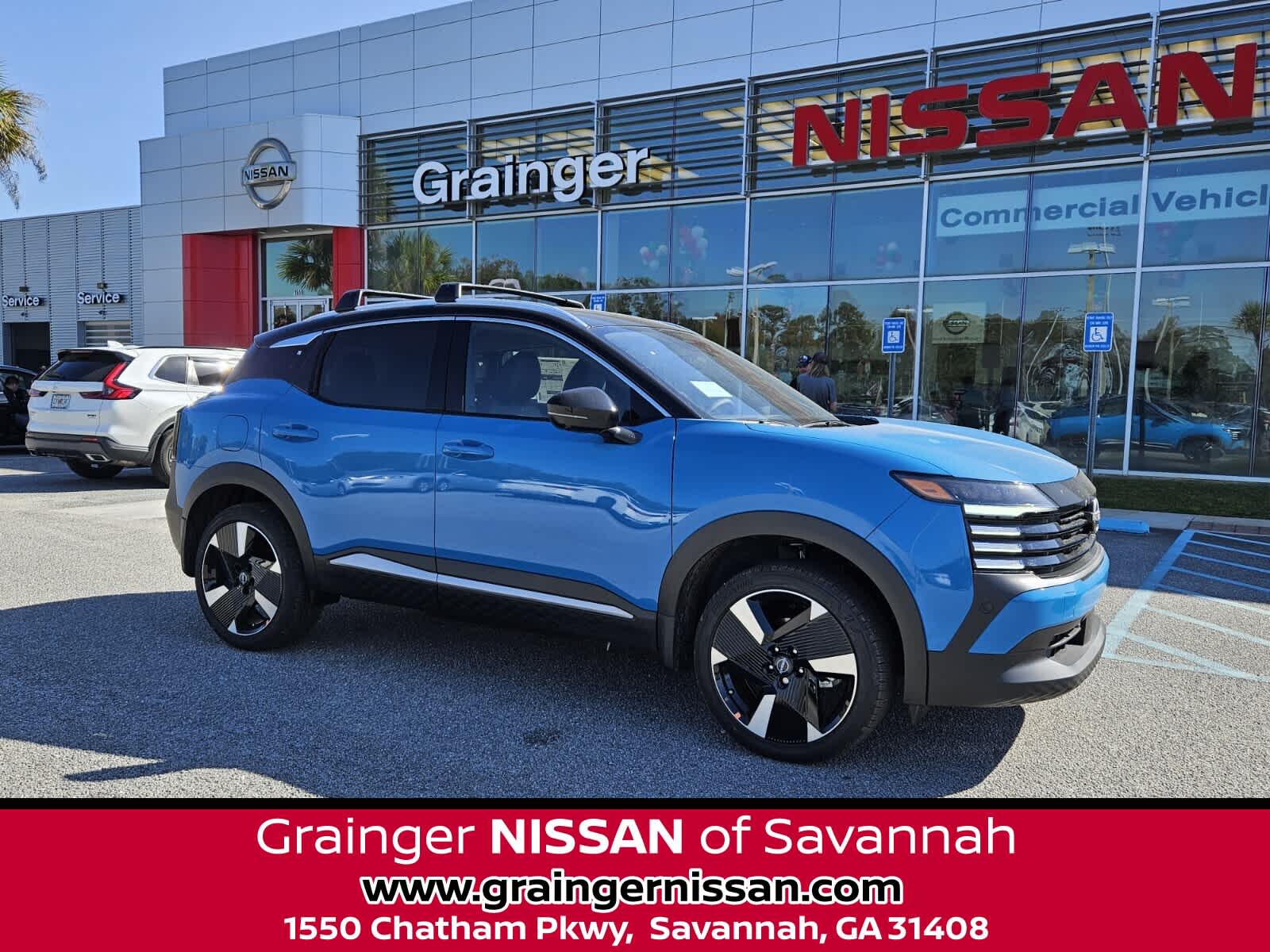 2026 Nissan KICKS SR's photo