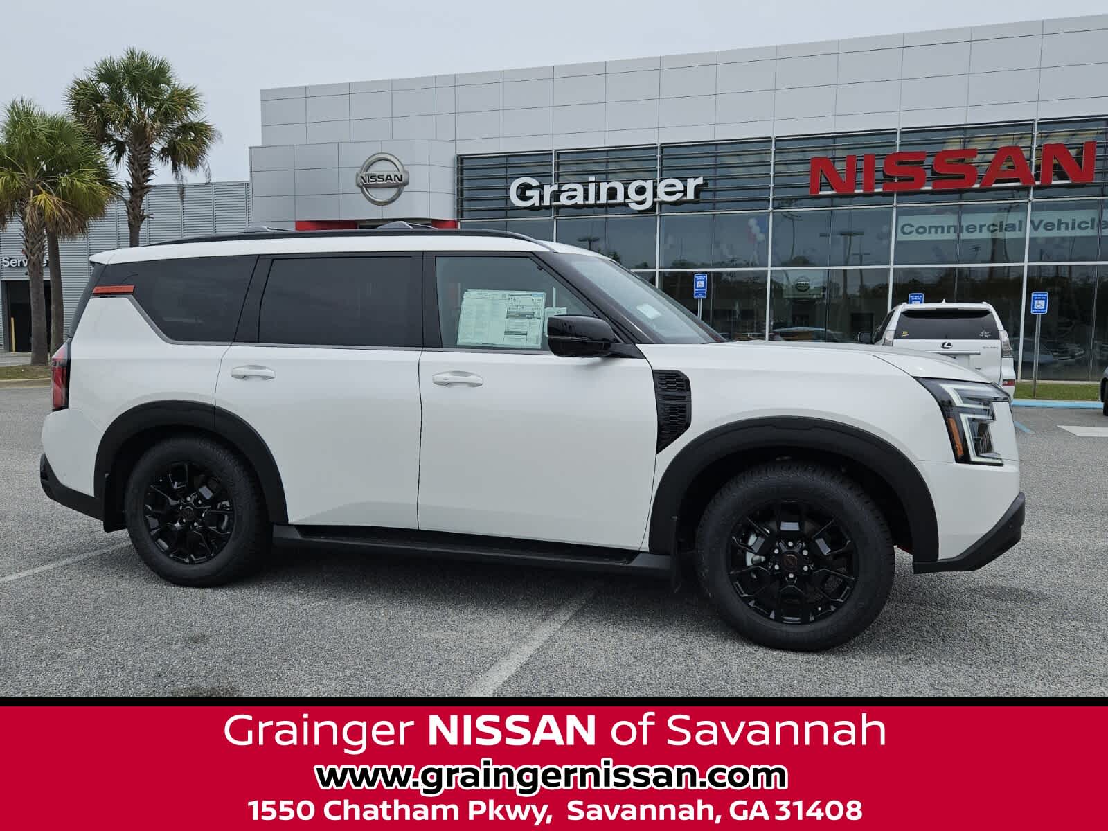2026 Nissan Armada PRO-4X's photo