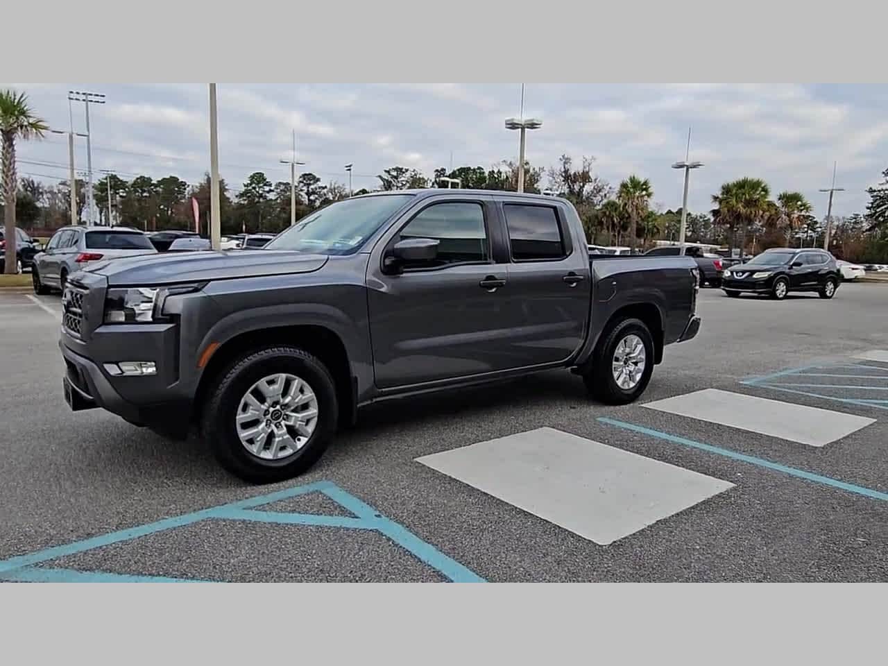 2024 Nissan Frontier SV - Photo 23