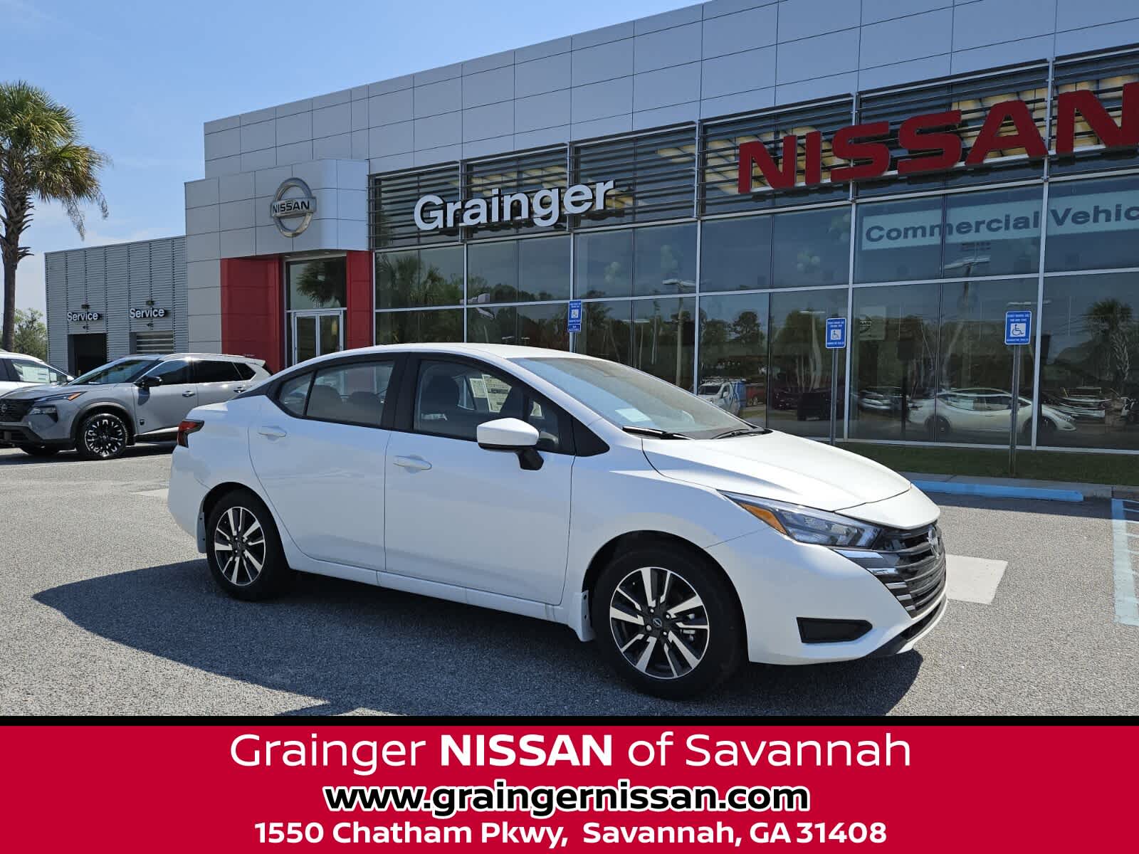 2025 Nissan Versa 1.6 SV CVT's photo