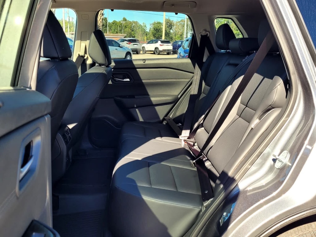 New 2026 Nissan Rogue SV SUV