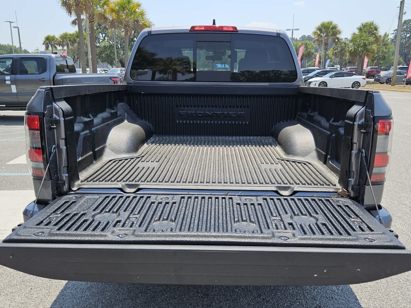 2026 Nissan Frontier SV - Photo 6