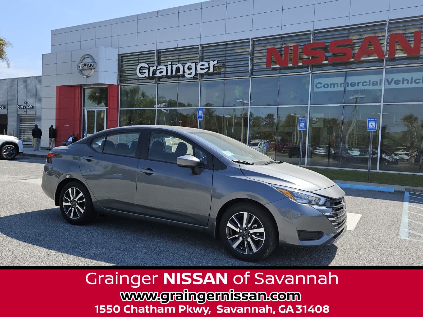 2025 Nissan Versa 1.6 SV CVT's photo