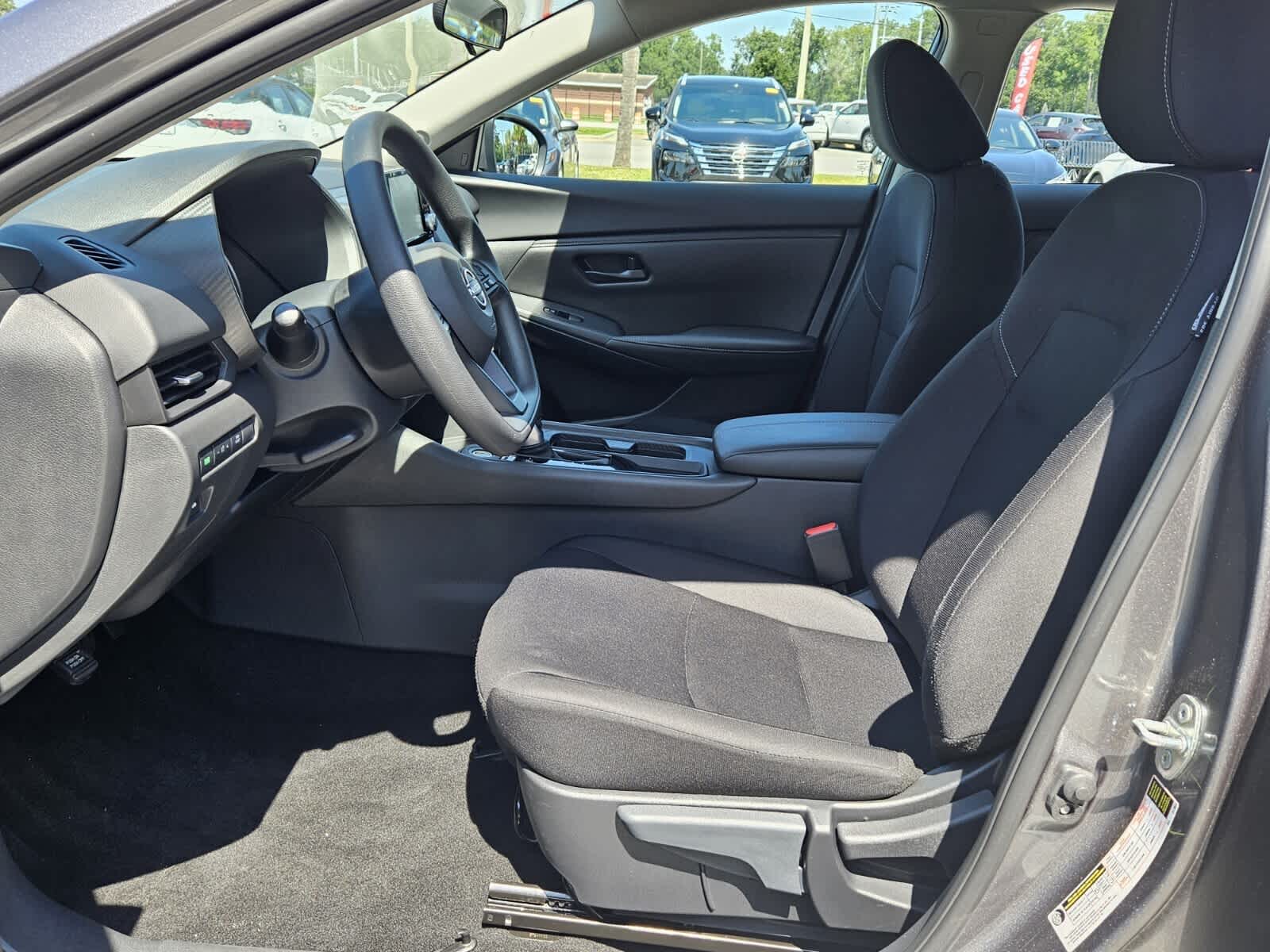 2025 Nissan Sentra S photo 3