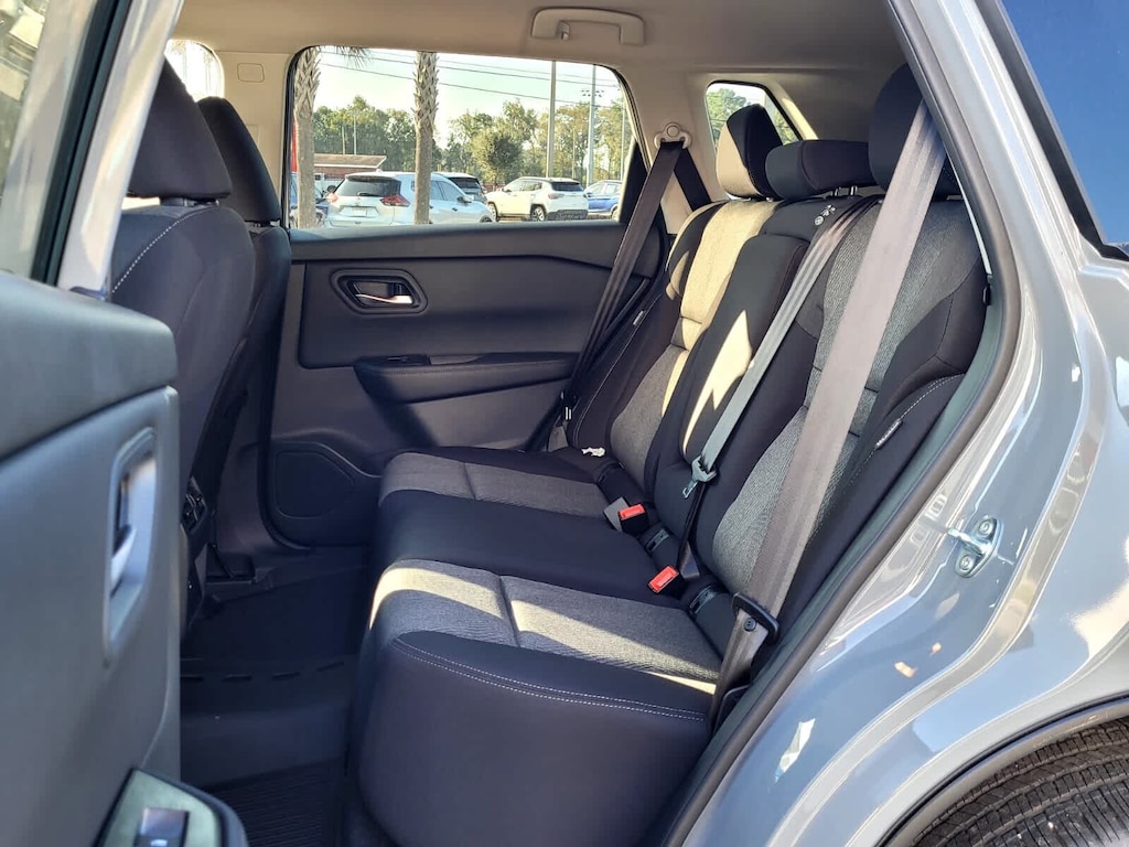 New 2026 Nissan Rogue SV SUV