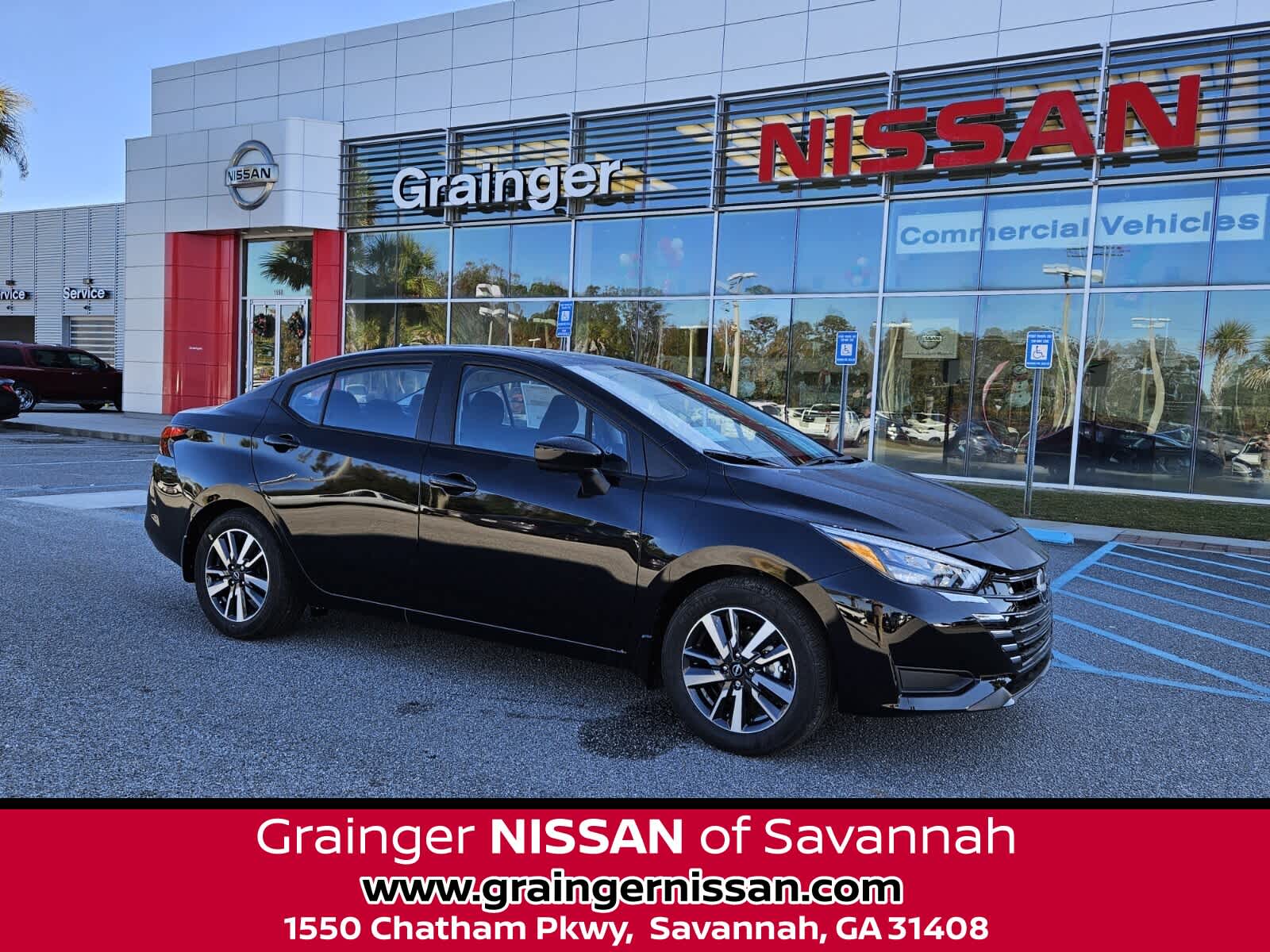 2025 Nissan Versa SV's photo